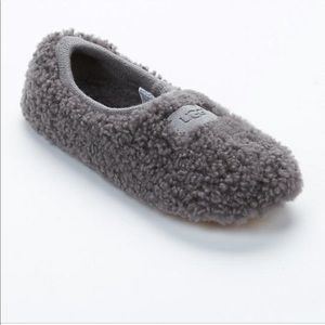 ugg birche slipper size 7